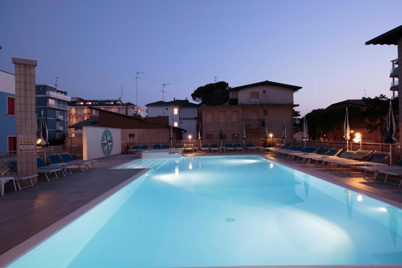 Hotel Bristol Caorle Buitenkant foto