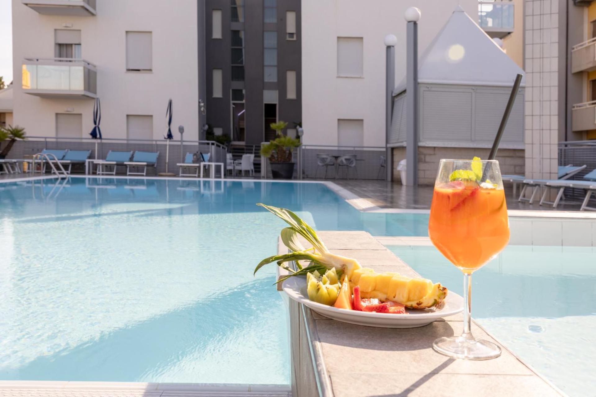 Hotel Bristol Caorle Buitenkant foto