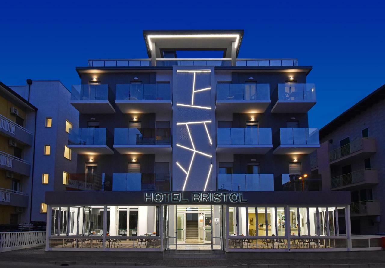 Hotel Bristol Caorle Buitenkant foto