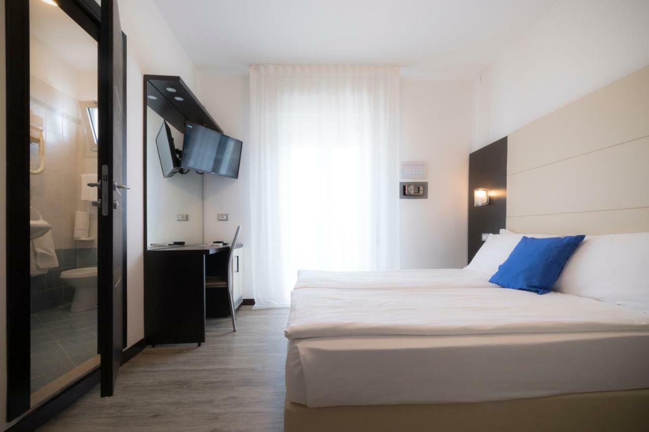 Hotel Bristol Caorle Buitenkant foto