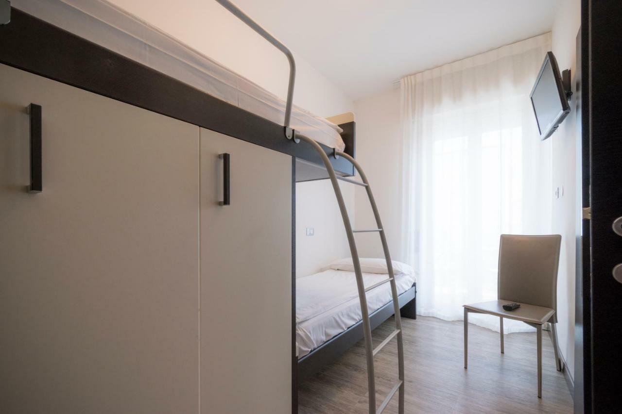 Hotel Bristol Caorle Buitenkant foto